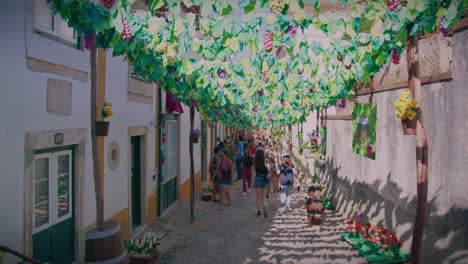 Tomar-Portugal-Festa-Dos-Trajas-Tomar-Portugal-8-De-Julio-De-2023-Teatro-Street