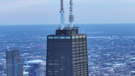 Aerial-View-of-875-North-Michigan-Avenue-aka-John-Hancock-Center-Skyscraper-in-Chicago-IL-USA,-Drone-Shot