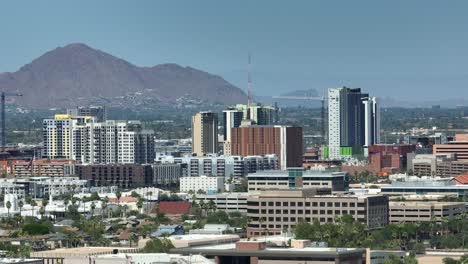 Phoenix,-Arizona-skyline