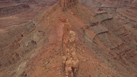 Aerial-View-of-Red-Sandstone-Towers-in-Desert-Valley,-Authentic-Landscape-of-Utah-USA