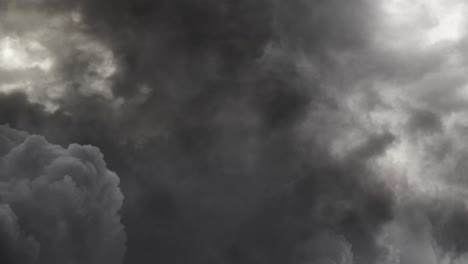 Abstrakter-Hintergrund-Schwerer-Gewitterwolken-4k