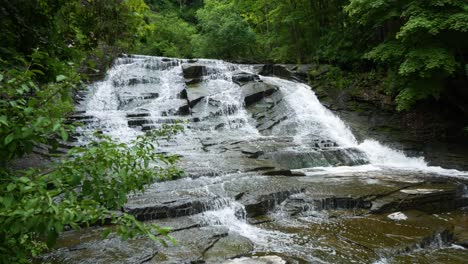 Cascadilla-Gorge-in-Ithaca,-New-York,-waterfalls