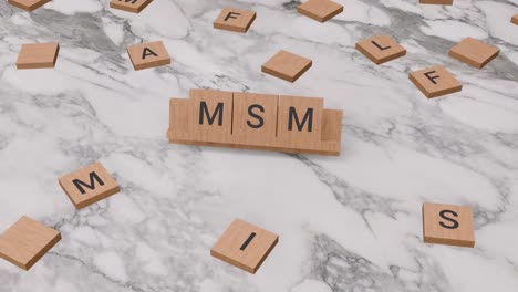 MSM-Wort-Auf-Scrabble