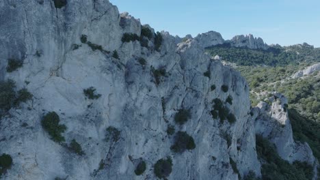 Aerial-Drone-shot-Vaucluse-Provence-Dentelles-de-Montmirail-France