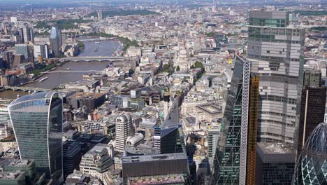 Close-up-aerial-view-of-the-London-towers-from-the-Walkie-Talkie-building-to-the-Gherkin