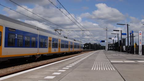 High-speed-electric-train