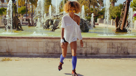 Sexy-Afro-American-Girl-on-Her-Roller-Skates