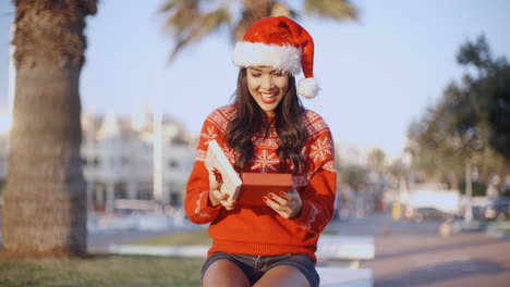 Pretty-Young-Woman-in-Santa-Claus-Hat