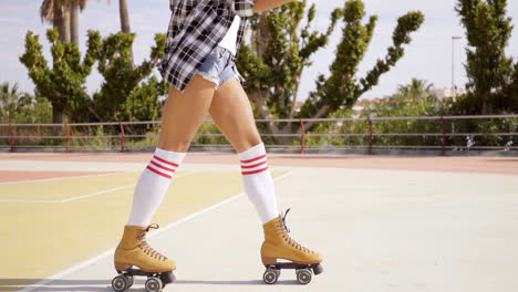 Cute-single-woman-on-roller-skates