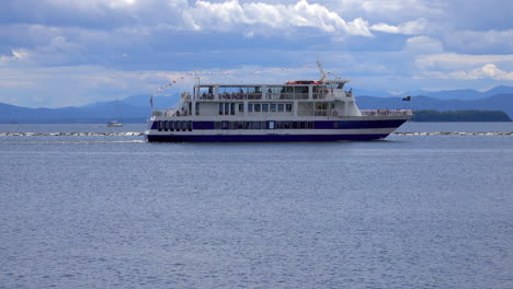 A-riverboat-loaded-with-tourists-moves-out-of-harbor