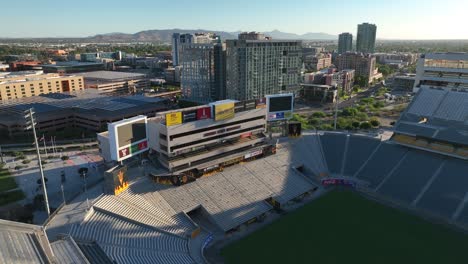 Fußballplatz-Der-Arizona-State-University,-Mountain-America-Stadion
