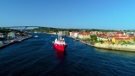 Frontal-view-of-safety-marine-survey-maritime-vessel-at-bay-entrance,-willemstad-curacao