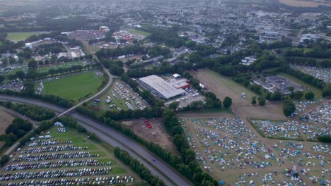 Crowd-of-people-and-cars-parking-for-Vieilles-Charrues-outdoor-music-Festival-in-France