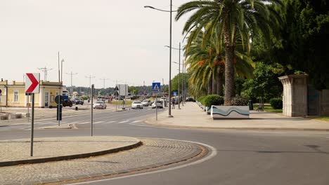 Vehicles-on-a-highway-and-roundabout