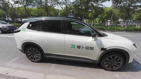 China-has-been-at-the-forefront-in-the-development-of-self-driving-cars-and-launched-robotaxi-services-in-Beijing,-Shanghai