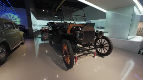 1913-Ford-Modell-T-Historischer-Alter-Retro-Oldtimer-Shanghai-Automuseum-Im-Auto-Expo-Park-Der-Internationalen-Automobilstadt-Shanghai