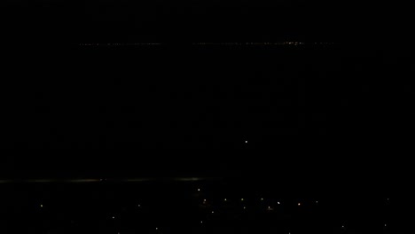 Lichter-Der-Stadt-Um-Mitternacht-–-Drohnenperspektive-Aus-Der-Luft