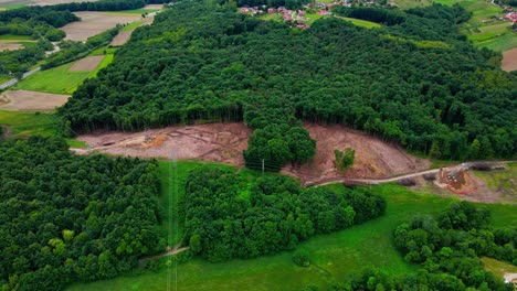 Imágenes-Aéreas-De-Drones-4k-De-La-Realidad-Ambiental:-Rápida-Deforestación-Por-Manos-Humanas