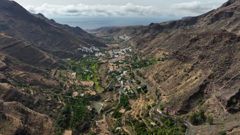 Agaete-in-Panoramic-View:-Mountains-and-Valley-in-Aerial-Images