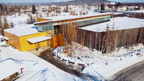 4K-Drone-Video-of-Cultural-and-Visitors-Center-in-Downtown-Fairbanks-Alaska-on-Snowy-Winter-Day