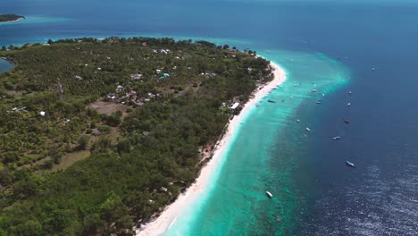 bird-eye-view-of-the-beautiful-island-of-Gili-Meno,-one-of-the-many-islands-in-the-paradise-called-Indonesia