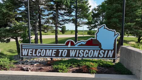 Bienvenido-Al-Cartel-De-Wisconsin