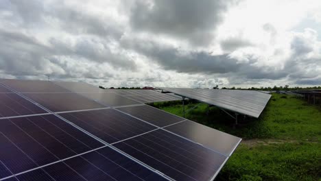 Revelando-El-Potencial-De-La-Energía-Solar-En-África-Nuevas-Instalaciones