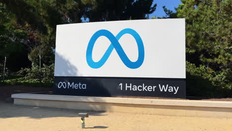 Meta-sign-out-side-Meta-headquarters-in-Menlo-Park,-California