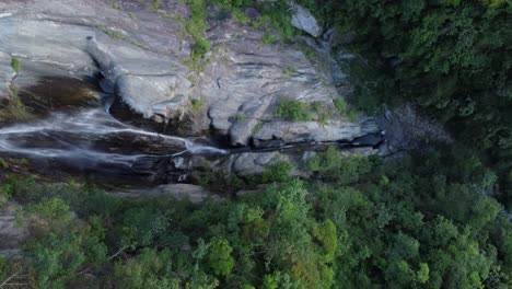 zenithal-aerial-shot-of-the-waterfall-called-"Chorrerón-de-Galipán",-located-in-El-Avila,-Venezuela