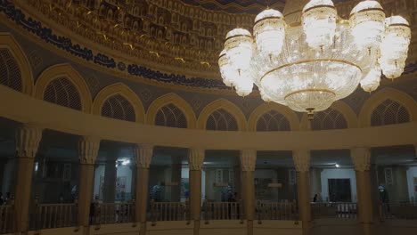 Atemberaubendes-Interieur-Des-Amir-Timur-Museums-In-Taschkent,-Usbekistan
