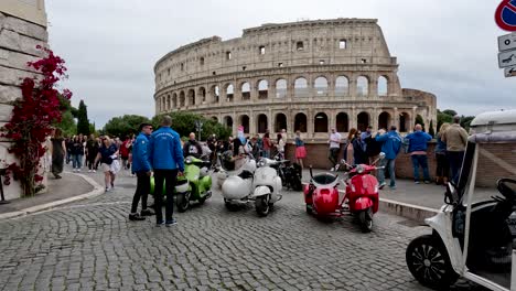 Parked-Vespa's-With-Sidecar-On-Via-del-Colosseo-25-With-The-Colosseum-In-The-Background-In-Rome