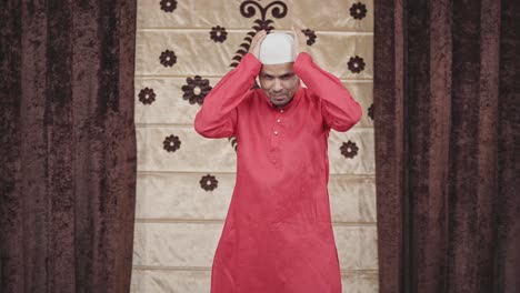 Muslim-man-getting-ready-for-Eid-celebration