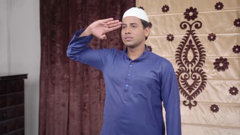 Proud-Indian-muslim-man-saluting