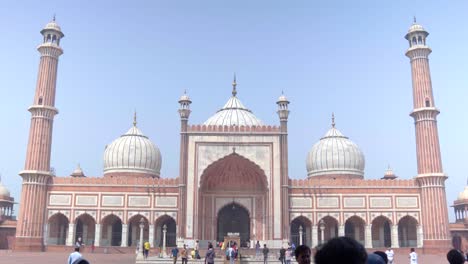Weitwinkelaufnahme-Der-Innenräume-Der-Jama-Masjid-In-Delhi,-Indien
