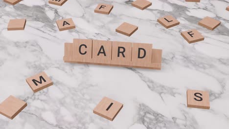 Kartenwort-Auf-Scrabble