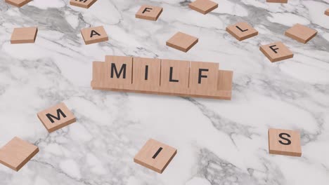 Wort-„Milf“-Auf-Scrabble