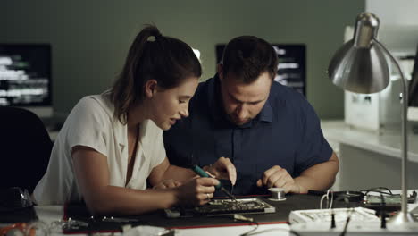 Computer-repair-to-the-rescue