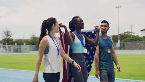 Atleta-Americana-Medallista-De-Oro-Con-Nosotros
