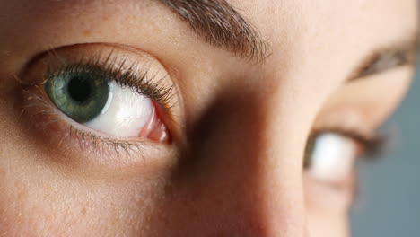 Sehvermögen,-Gesundheit-Und-Augen-Einer-Frau-In-Nahaufnahme