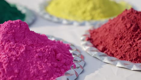 Close-Up-shot-of-Gulal-Holi-colors-in-plate