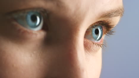 Blaue-Augen,-Sehvermögen-Und-Gesundes-Sehvermögen-Einer-Frau