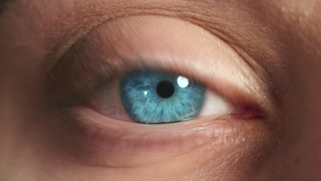 Blue-eyes,-contact-lens-and-woman-for-vision