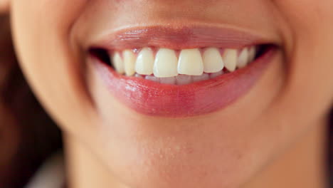 Close-up-of-white-teeth-and-pretty-lips