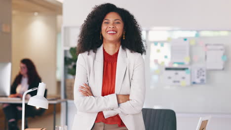 Portrait-of-a-confident-black-business-woman