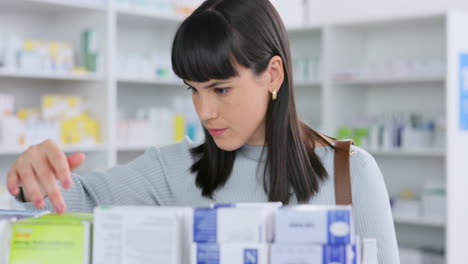 Customer-buying-medication-from-pharmacy
