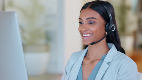 Woman-sales-consultant-talking-with-a-headset