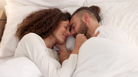 Couple-bed,-love-sleeping-and-happy-in-the-bedroom