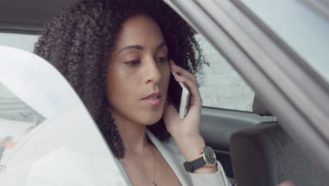 Black-woman,-business-phone-call-and-car-driver
