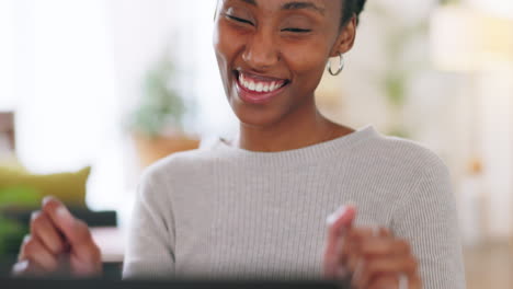 Happy-success-woman-with-laptop-with-job