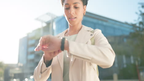 Watch,-time-and-business-travel-for-woman-in-city